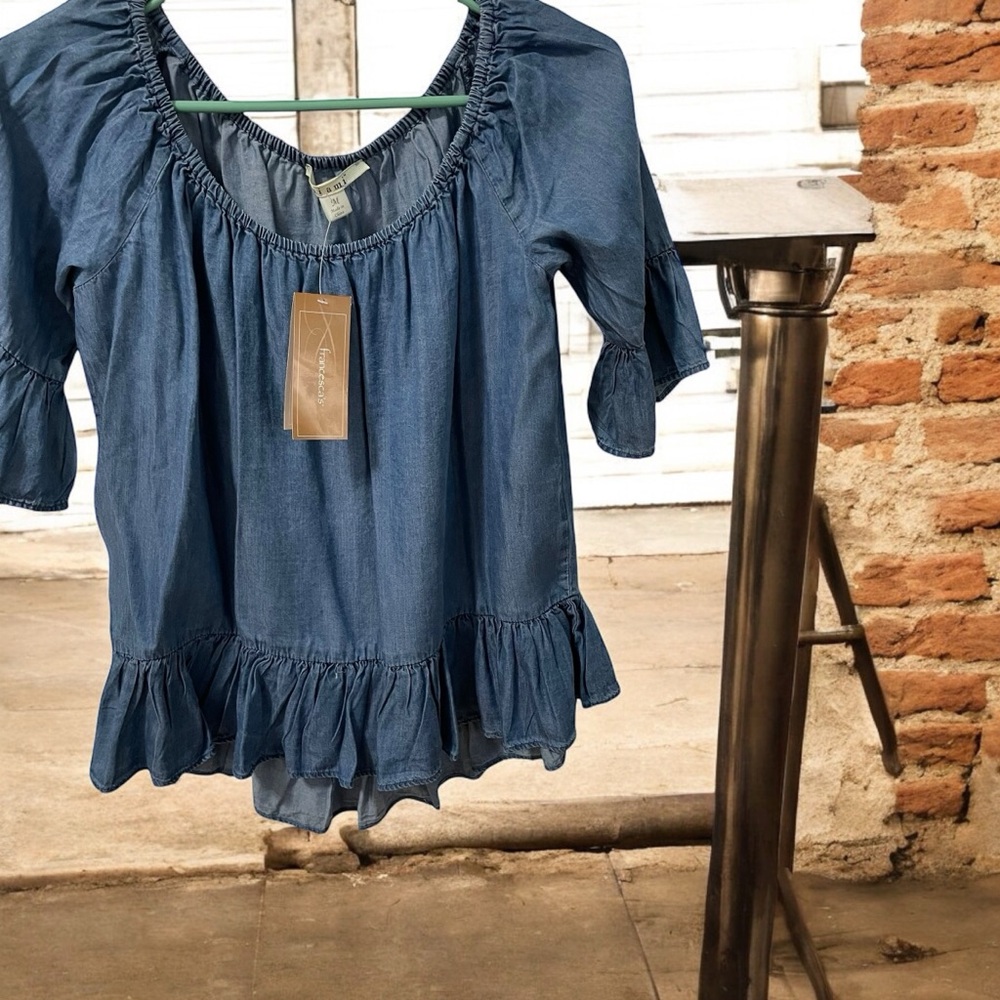 mi ami Francesca's Womens Blue Demin Top Bell Sleeves NEW W/TAGS Francesca's SM